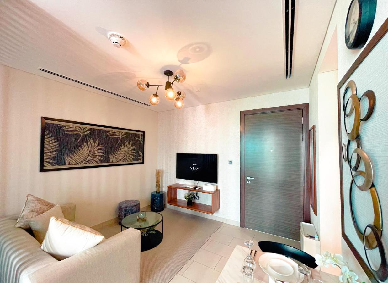 STAY Splendid Studio Holiday Home near Burj Khalifa Dubai Luaran gambar