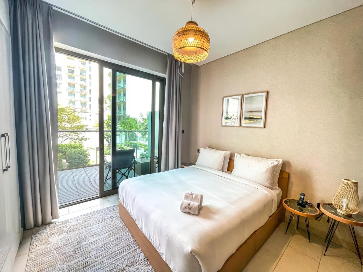 STAY Splendid Studio Holiday Home near Burj Khalifa Dubai Luaran gambar