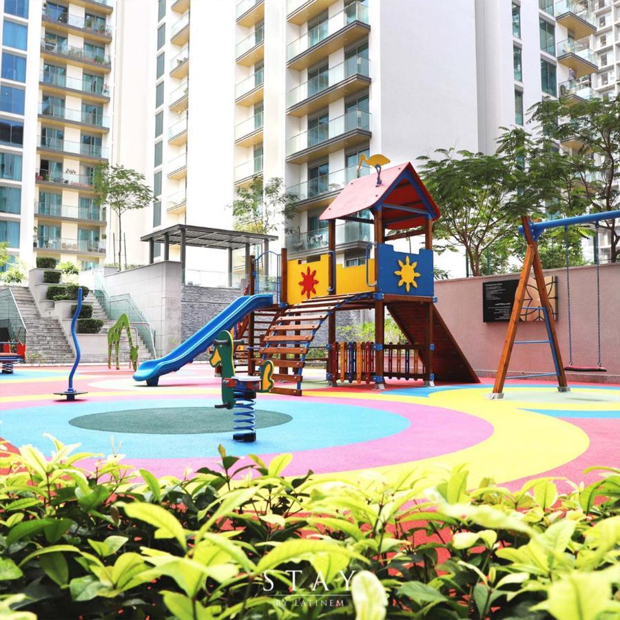 STAY Splendid Studio Holiday Home near Burj Khalifa Dubai Luaran gambar