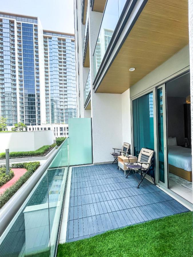 STAY Splendid Studio Holiday Home near Burj Khalifa Dubai Luaran gambar